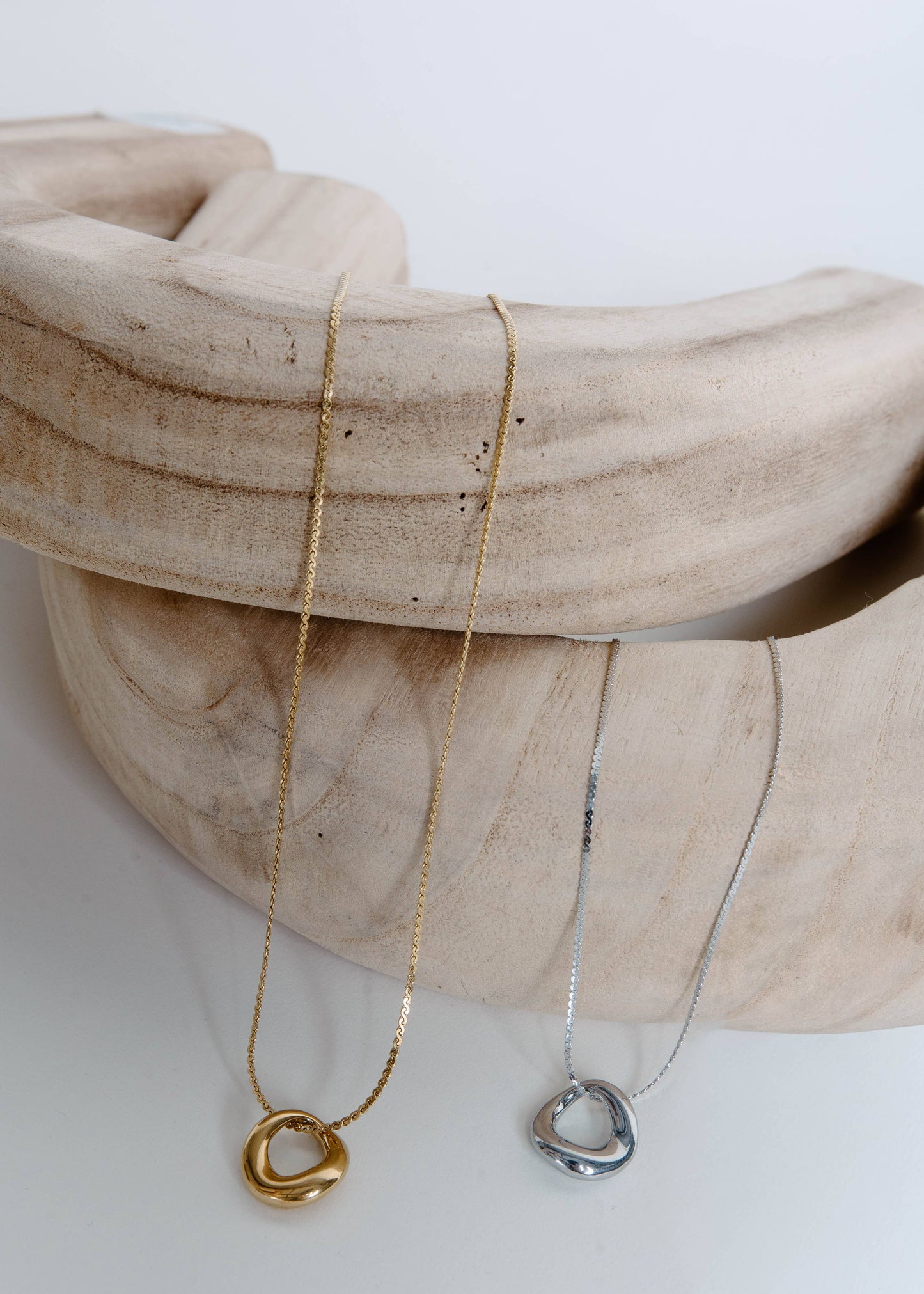 Defying Gravity Necklace - Silver