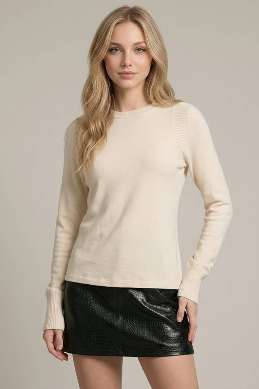 RAW EDGE DETAIL TEE