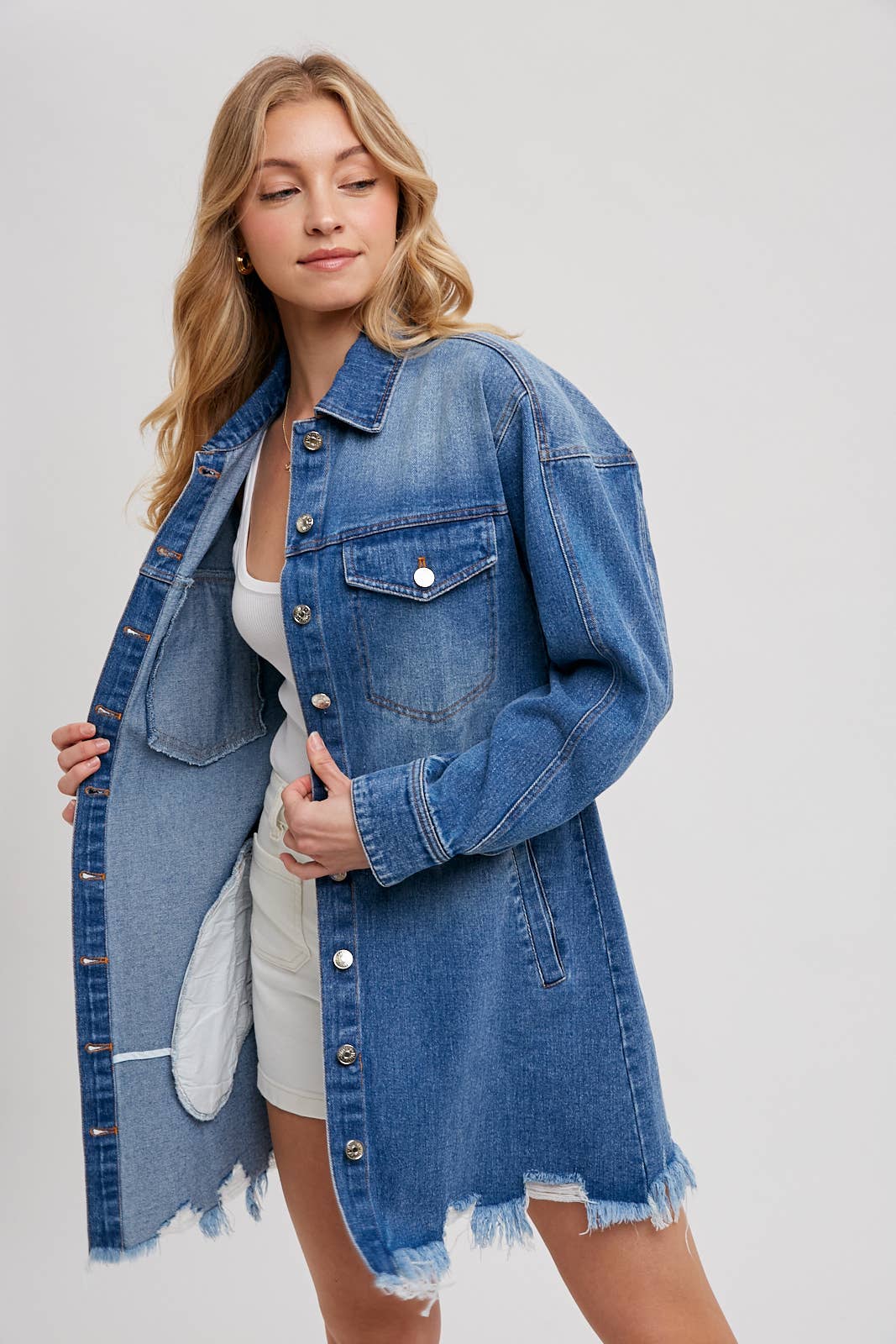 DISTRESSED FRAYED-TRIM DENIM SHIRT JACKET