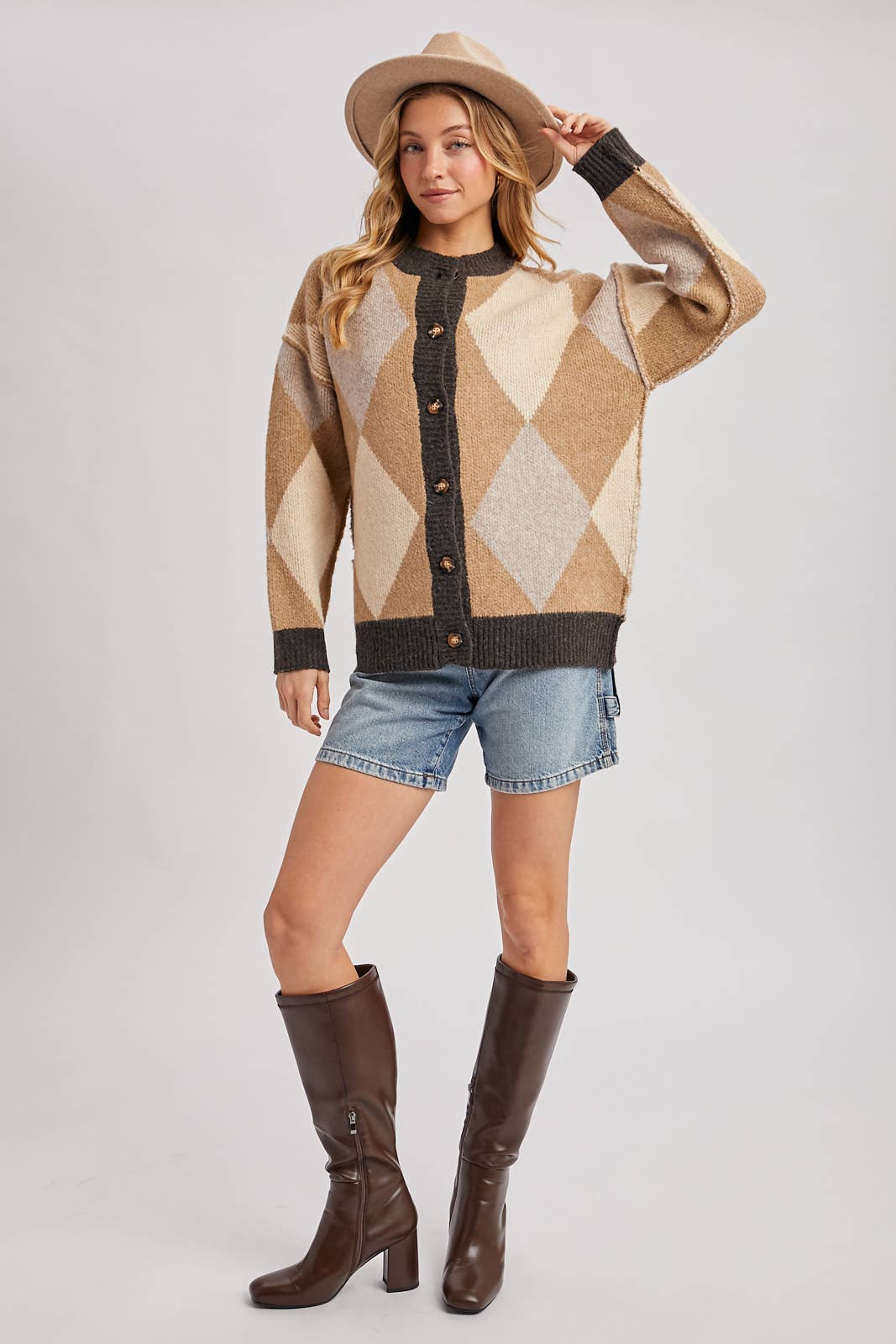 BUTTON DOWN ARGYLE KNIT SWEATER CARDIGAN