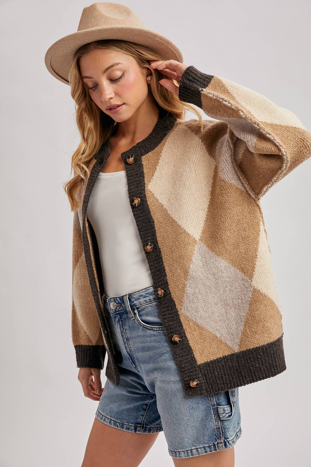 BUTTON DOWN ARGYLE KNIT SWEATER CARDIGAN