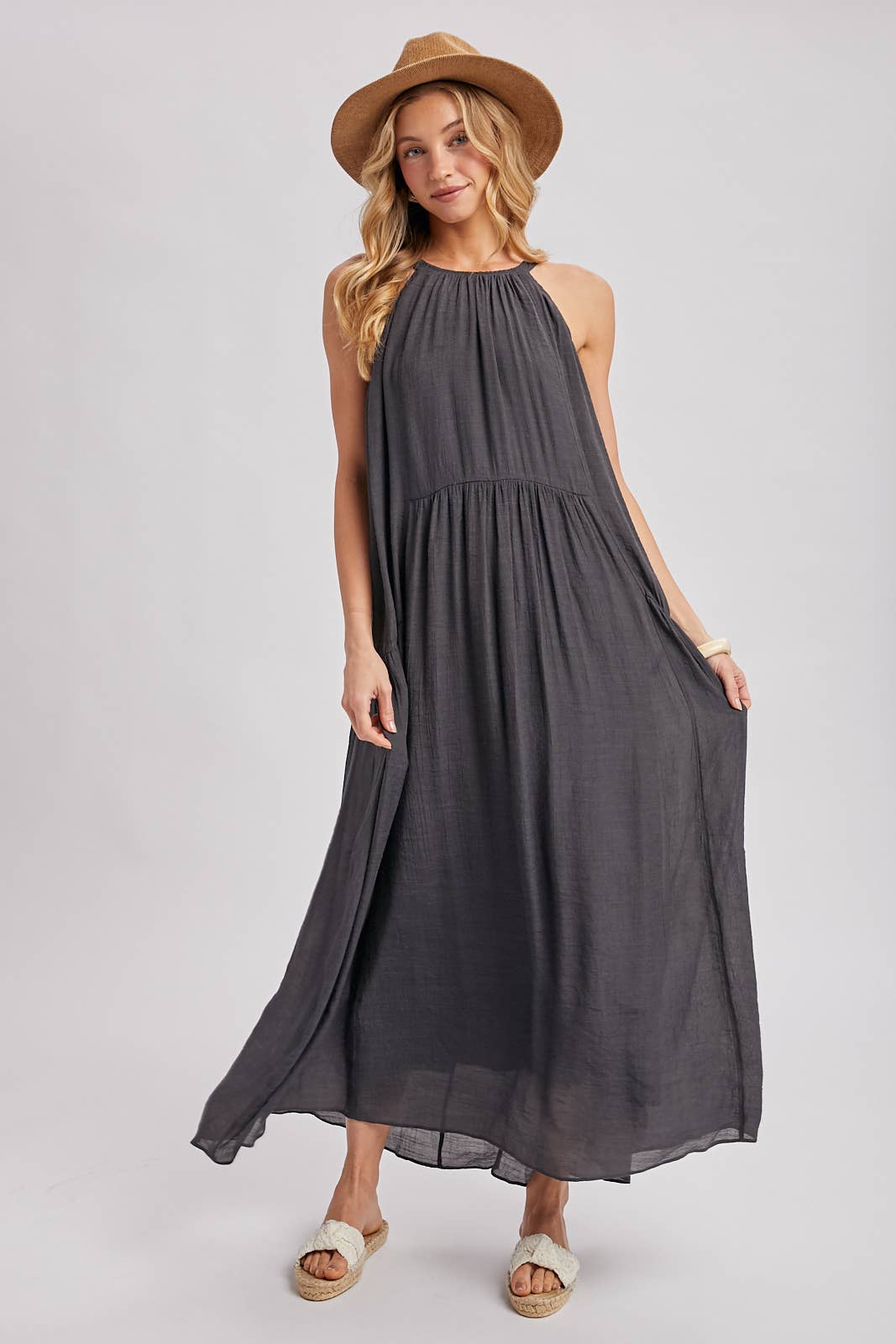 GATHERED HALTER NECK FLOWY MAXI DRESS