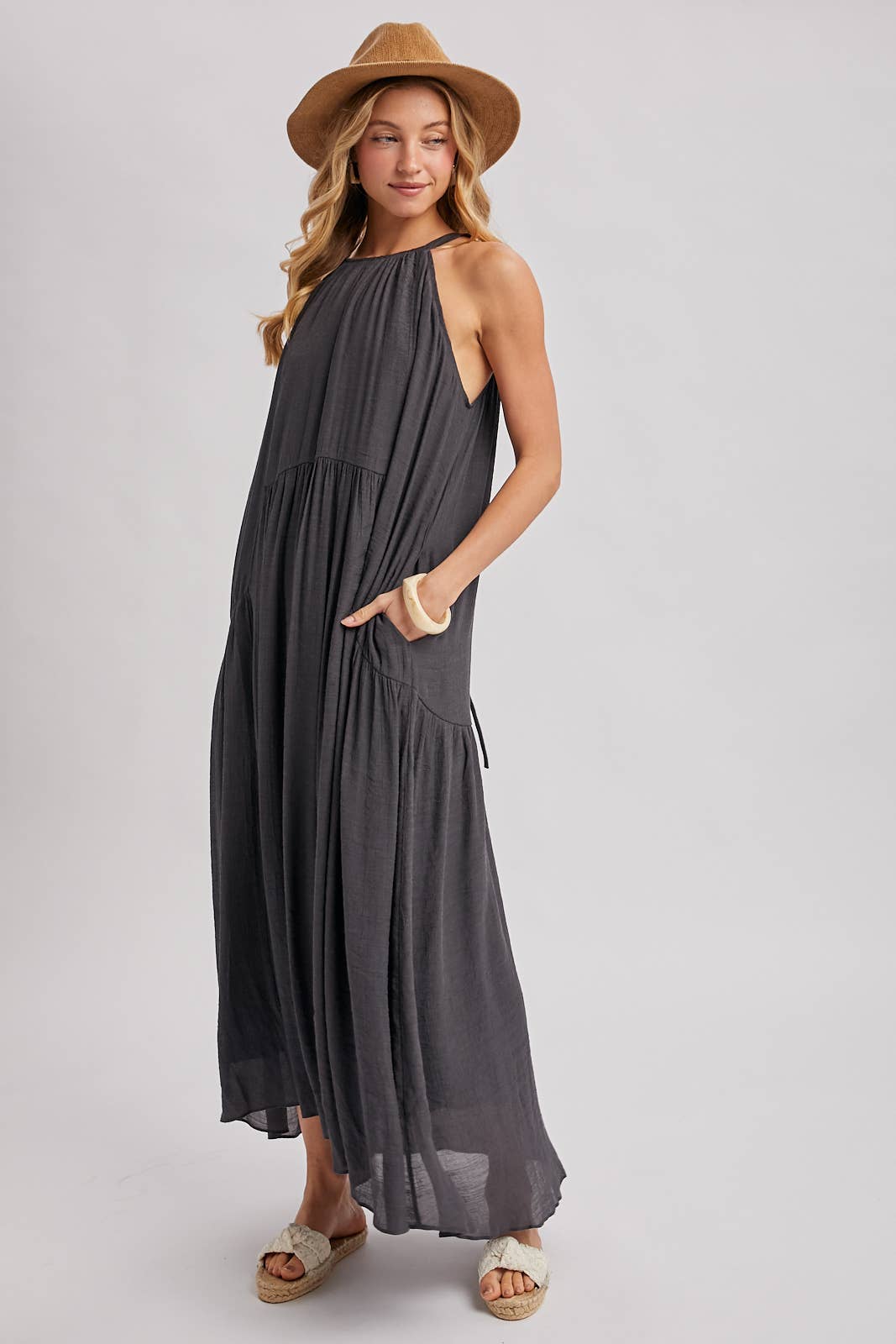GATHERED HALTER NECK FLOWY MAXI DRESS
