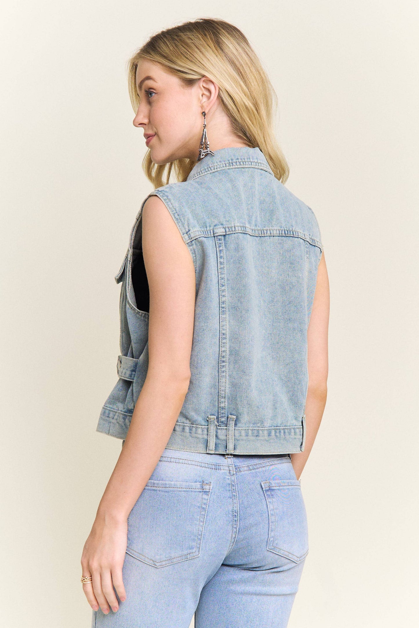 DENIM SLEEVELESS VEST