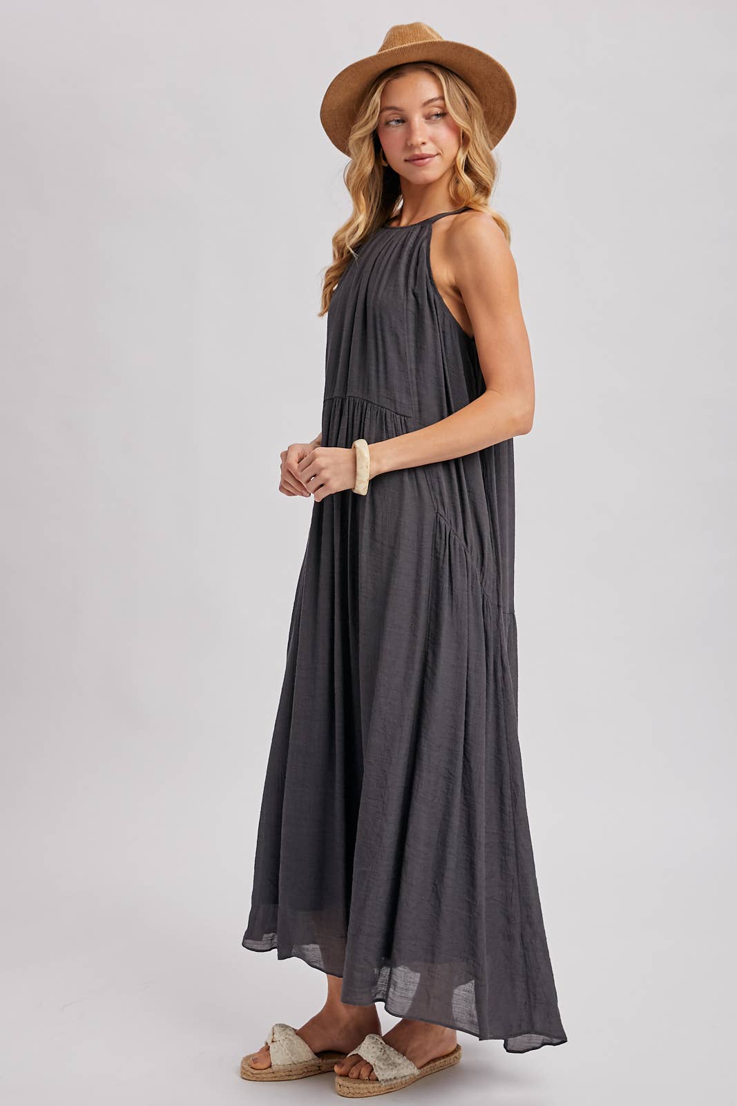 GATHERED HALTER NECK FLOWY MAXI DRESS